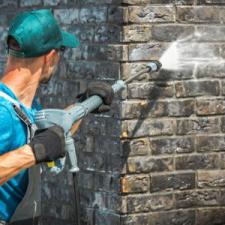 Siding Types 101: Safe Washing for Cedar, Vinyl, and Stucco